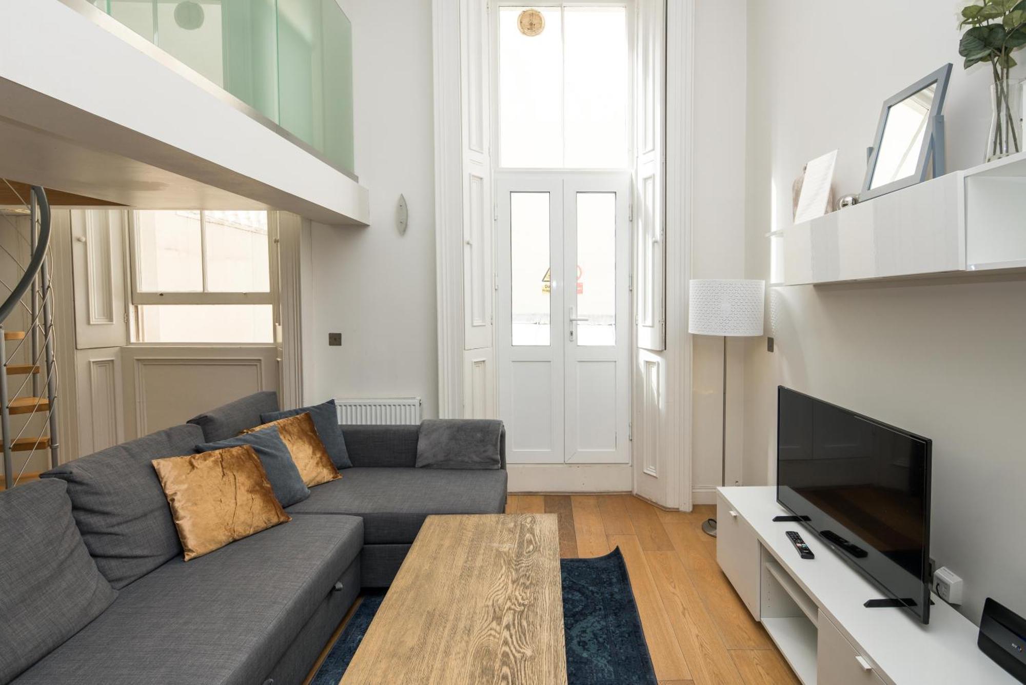Kensington Arte Casa Apartment *